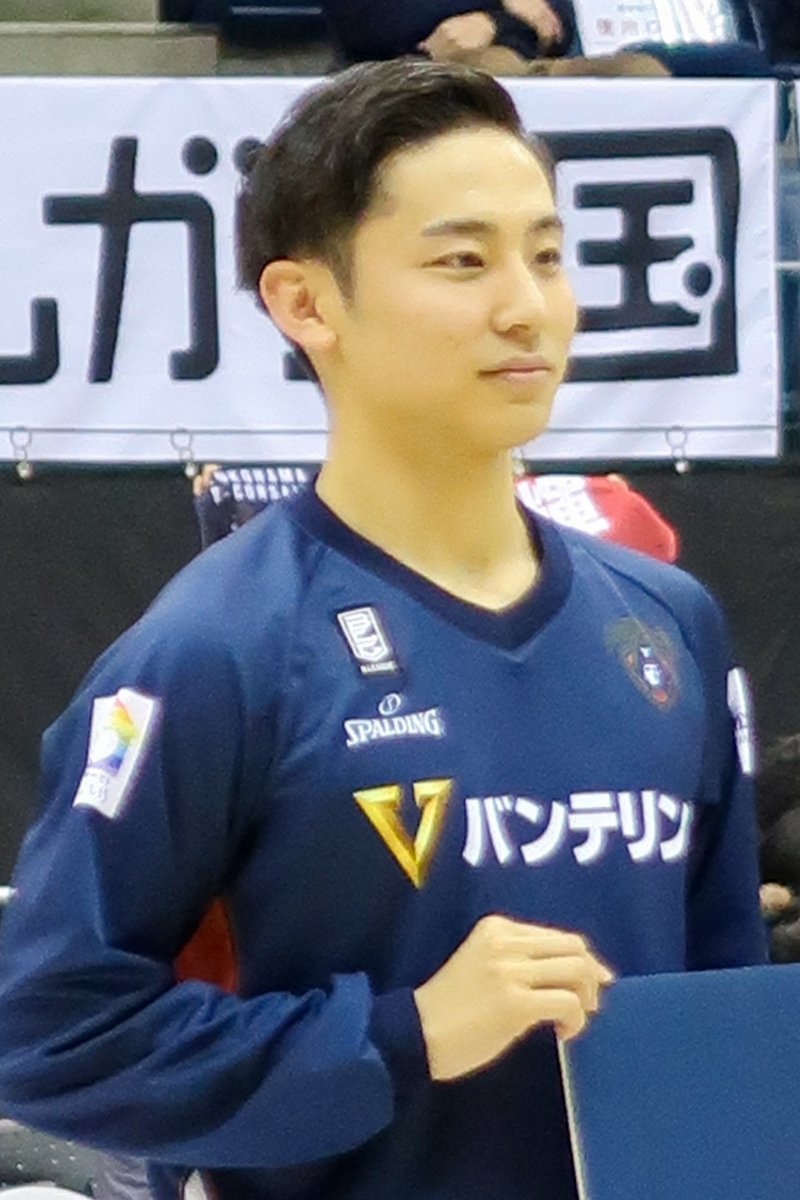 ユニフォーム姿の河村勇輝選手